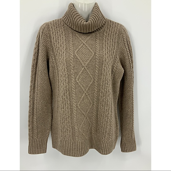 L.L. Bean Sweaters - LL Bean merino wool fisherman cable knit sweater M